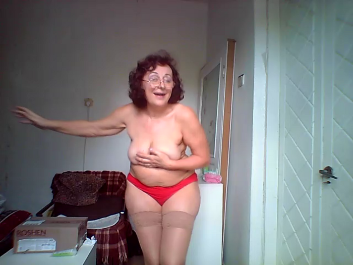 Julia5439