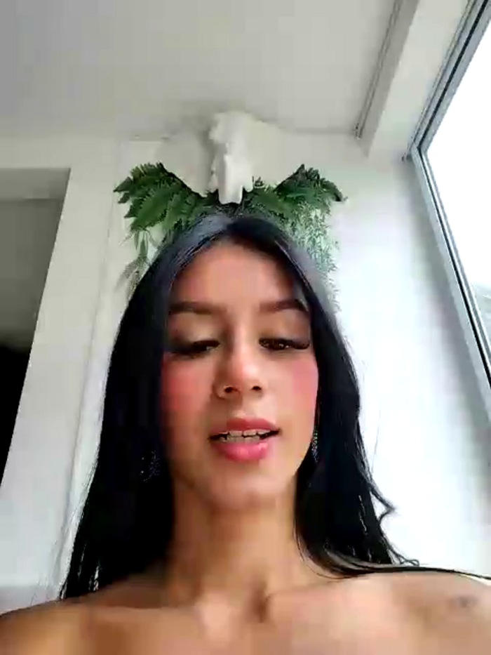 Juliana_Xander
