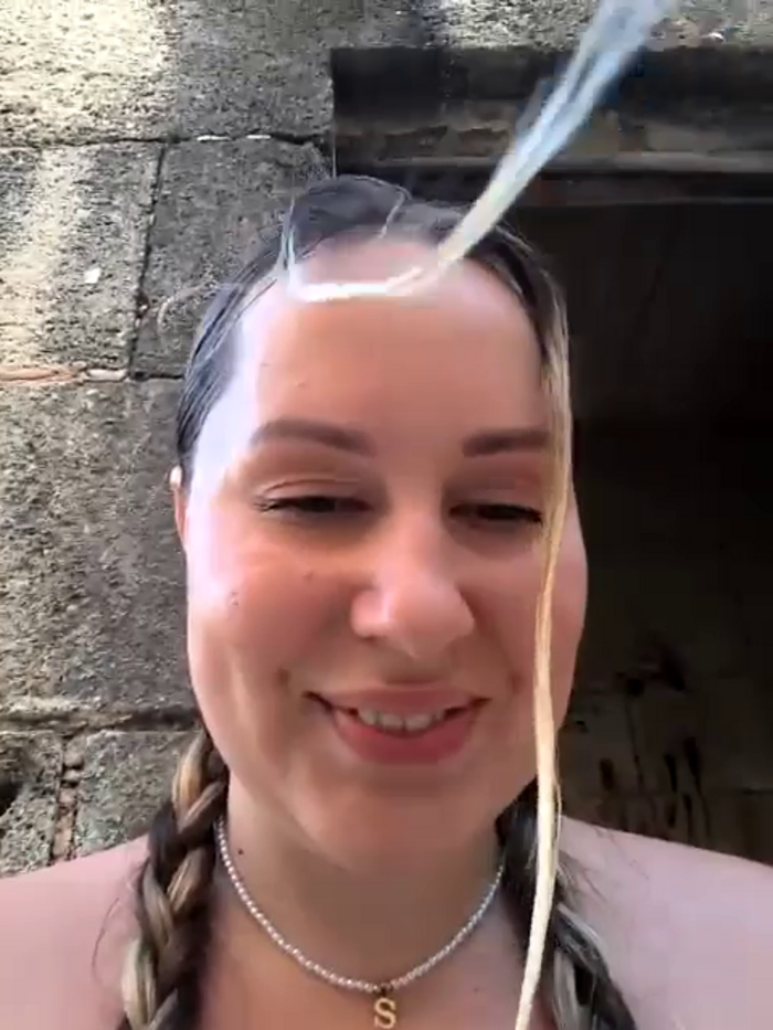 Mona_Plus