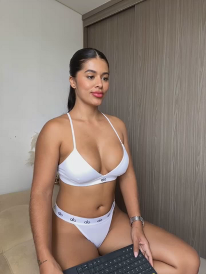 MelissaWaltton