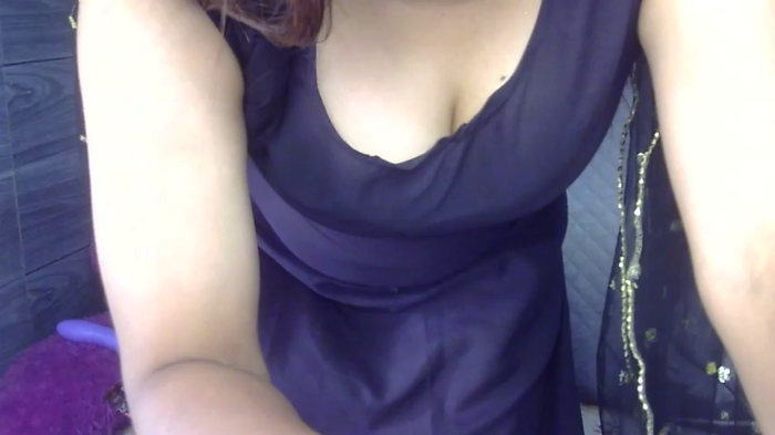 Naughty-Riya