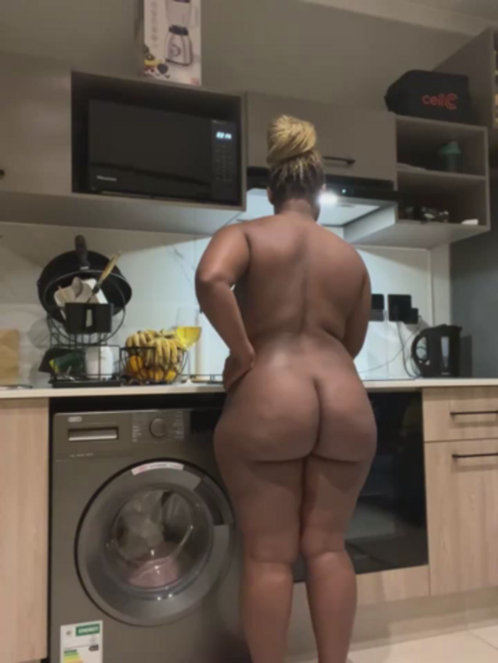 Thicke_phatass_dee