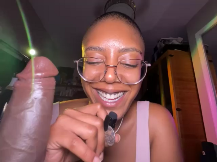 aliasyourfav