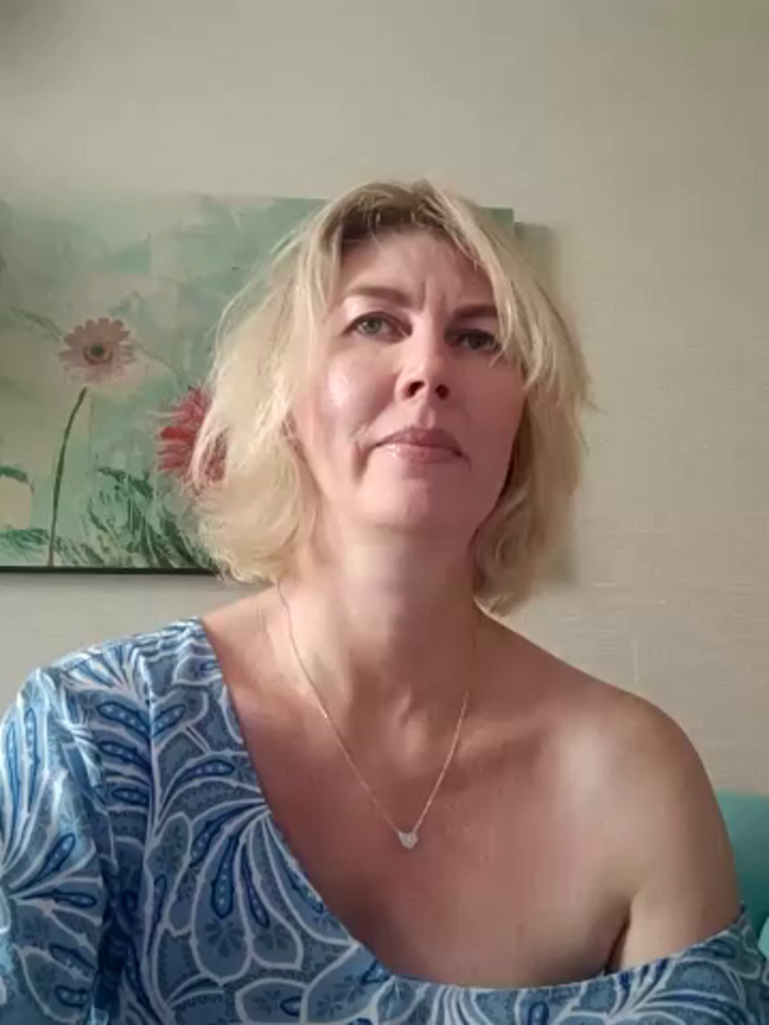 stellahere8