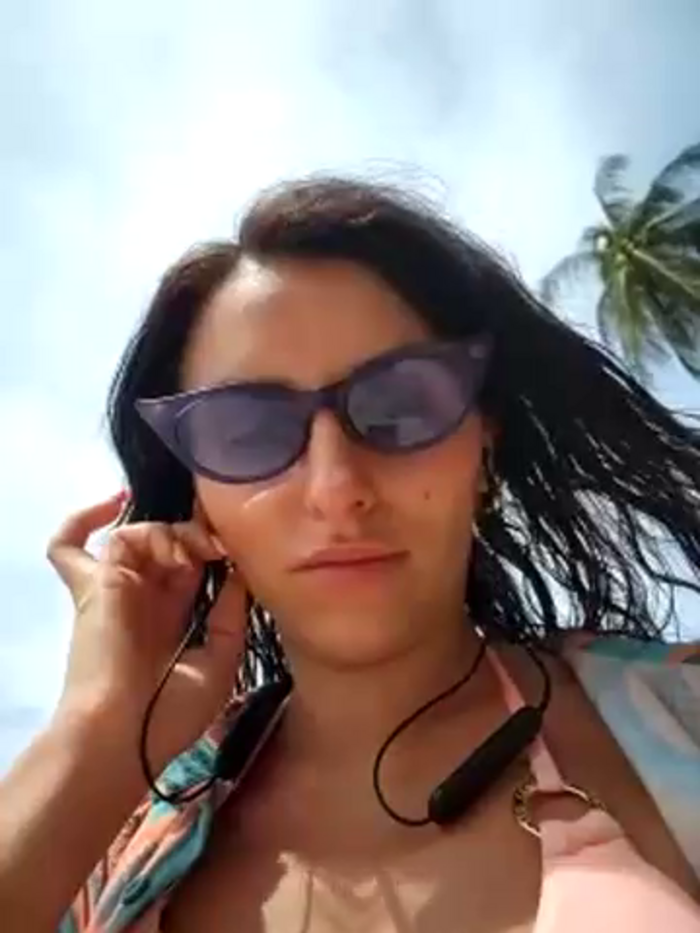 Izabella_Bella