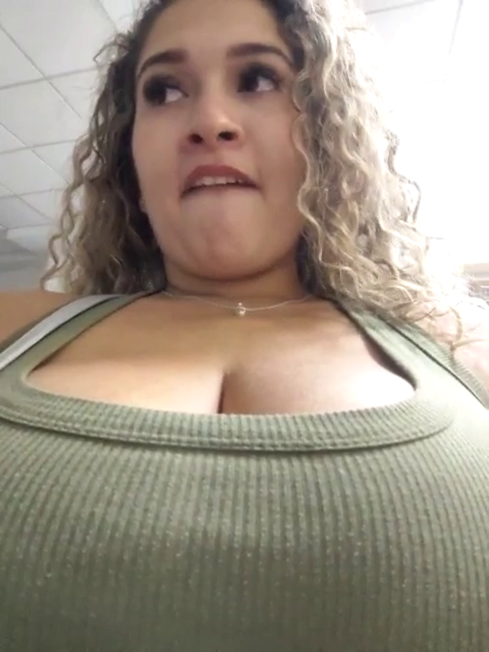 Sara_smiiith211