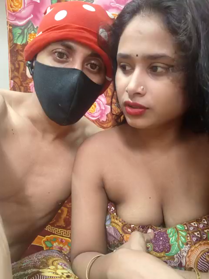 Seducing_couple