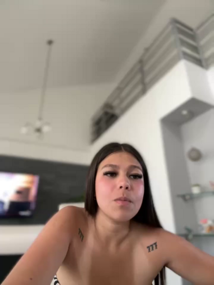 Alyshanon18