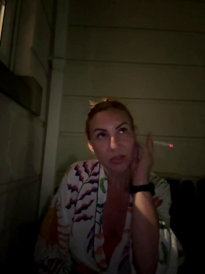 YNA_ELLA