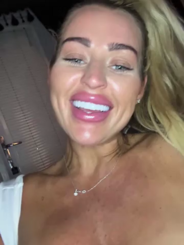 Carmel_Louise