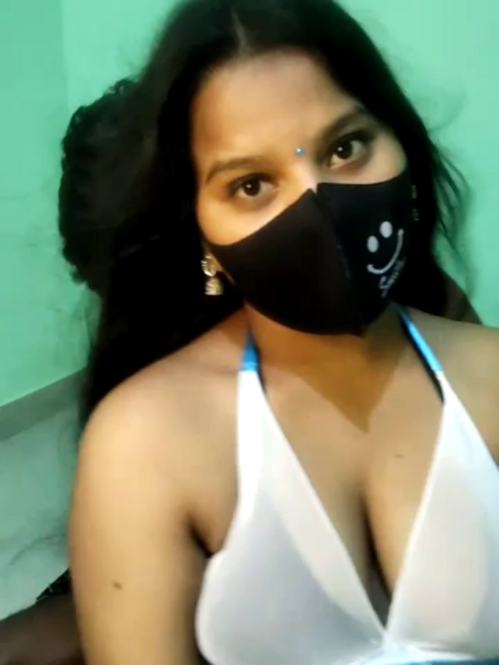 Kannada_sexycouple