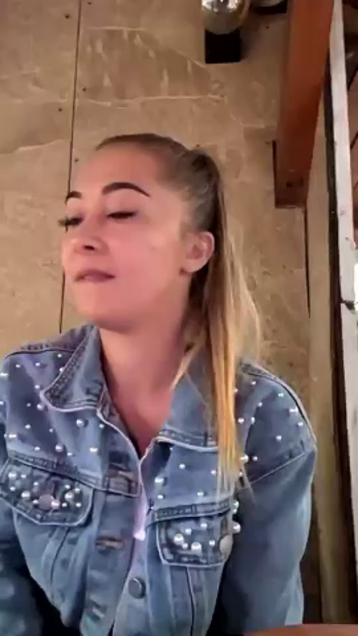 Risky_girl23