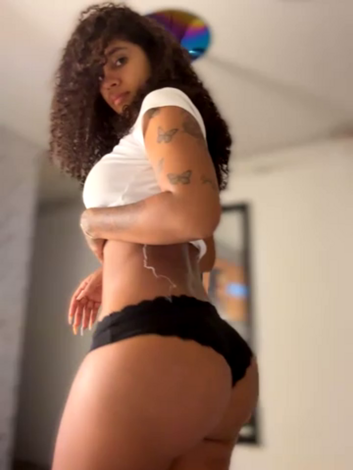 stormyy_