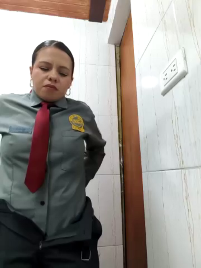 Ariana-07