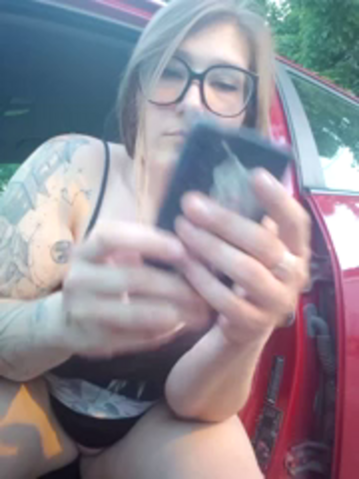 wildyoungNhorny