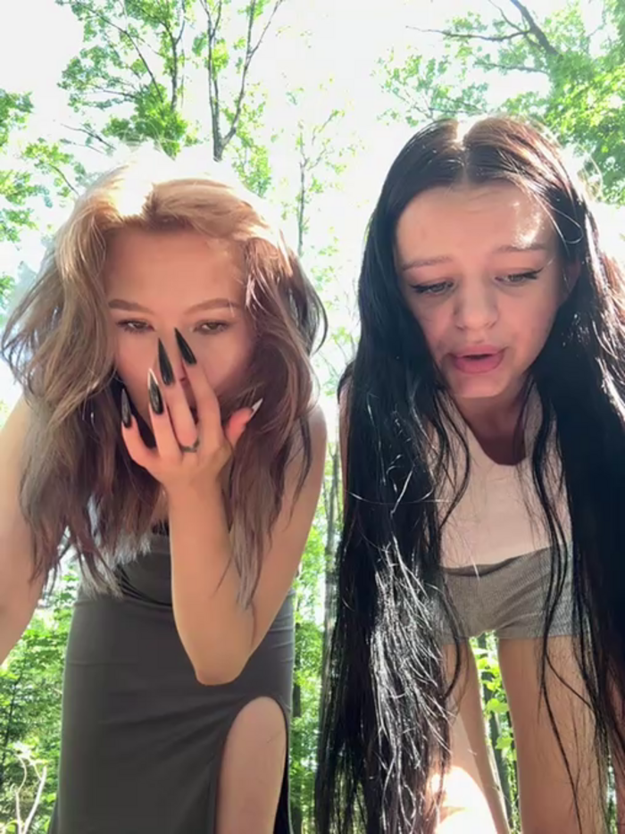 Cum_girlss