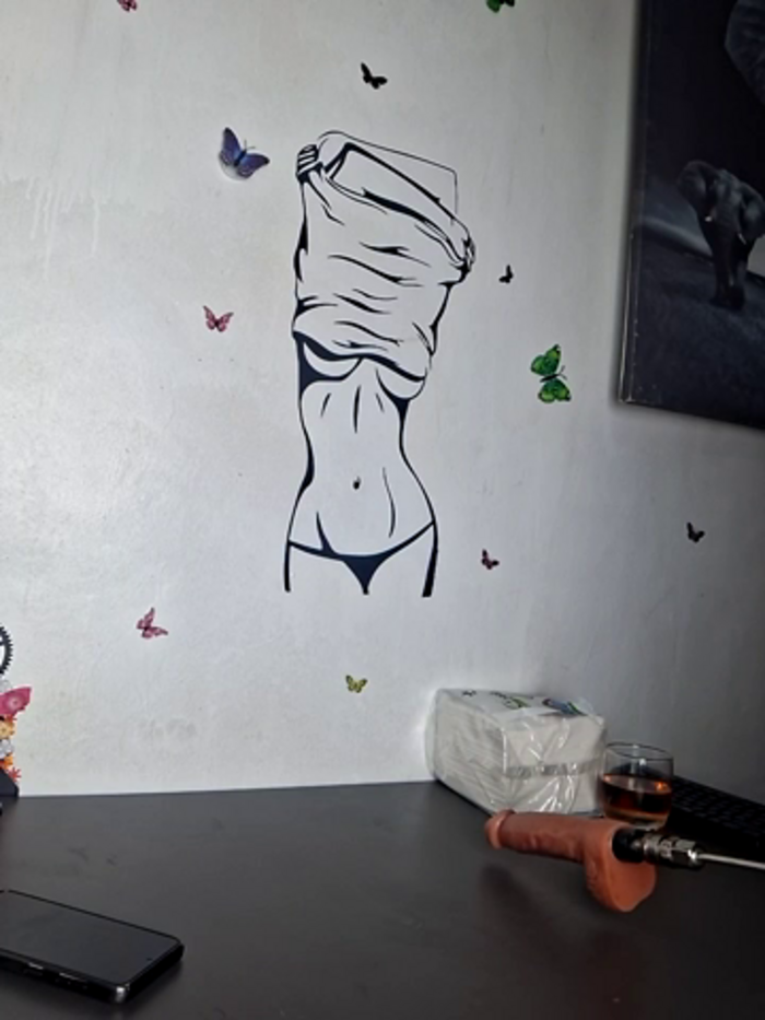 hornycreamybabe