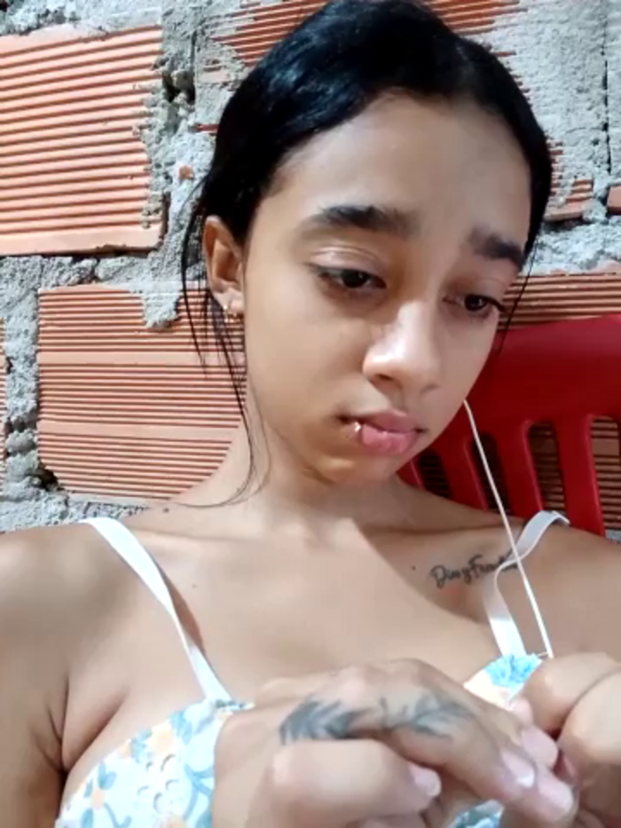 Zoe_Sweett18