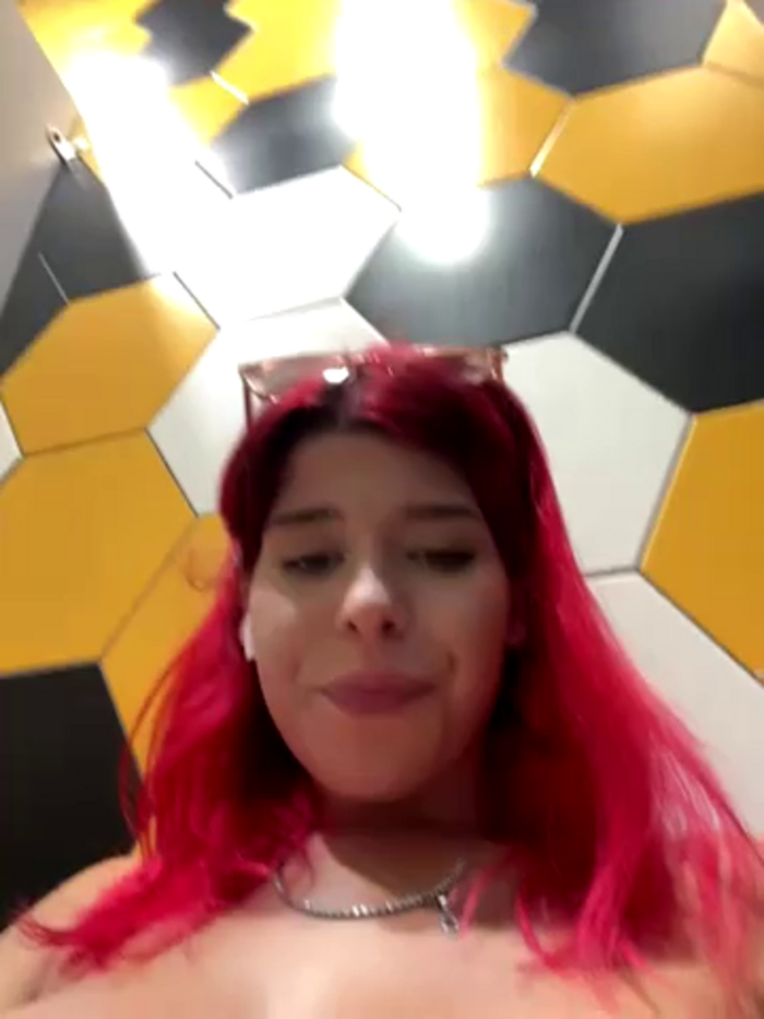 RiriRoseey