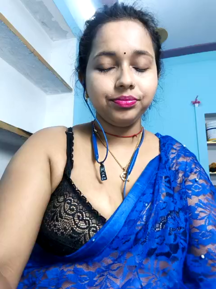 Sexy_Nelam