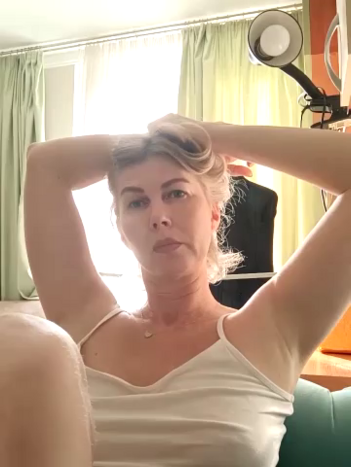 stellahere8
