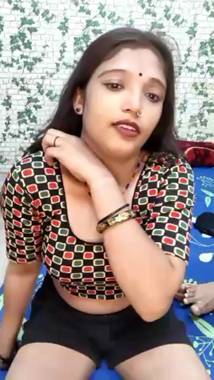 KISSING_QUEEN