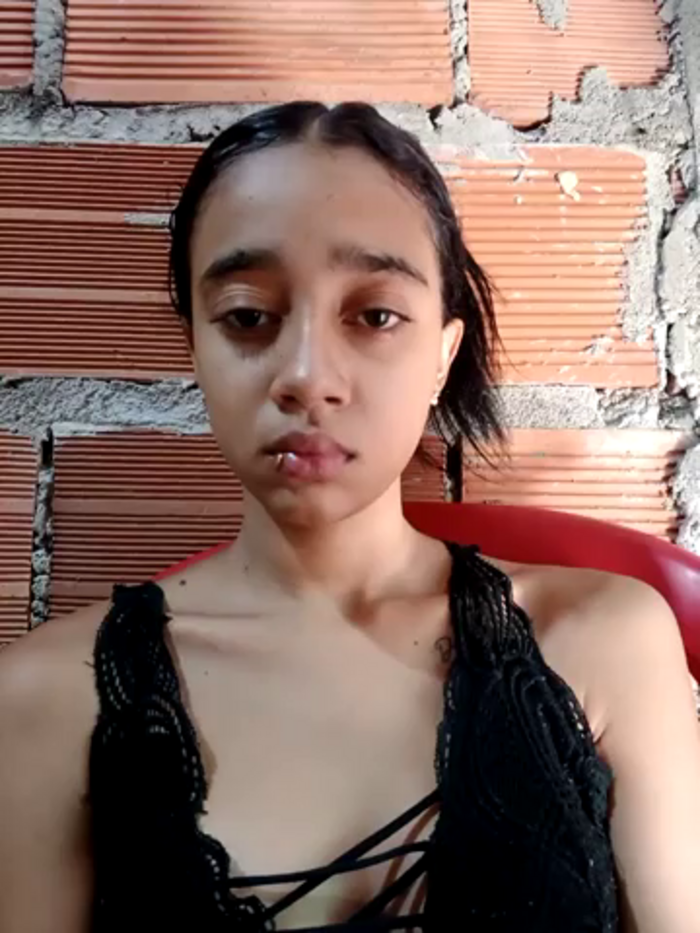 Zoe_Sweett18