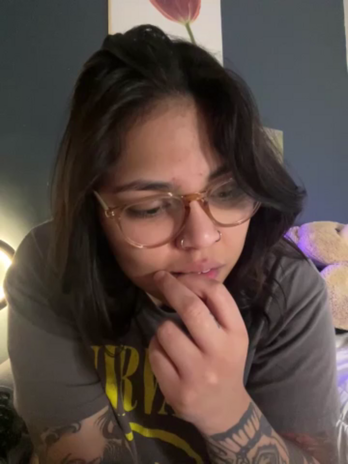 miacanela_xo