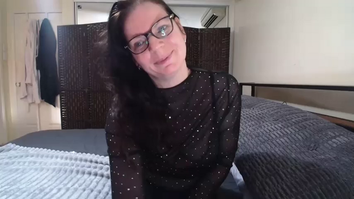 PlayfulcurvyyMilf