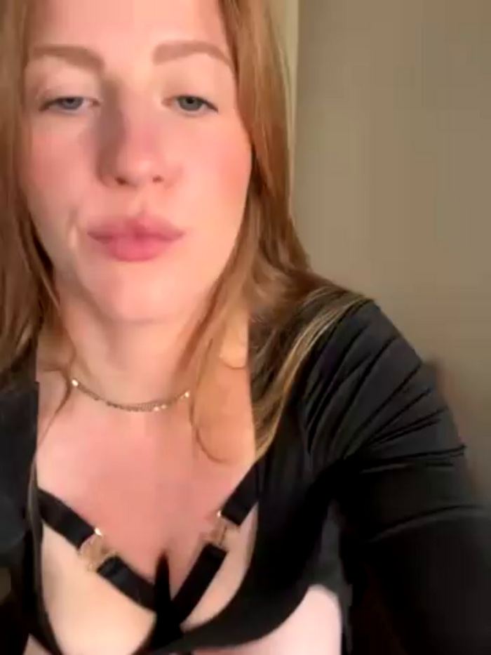 Sweety_Foxy69
