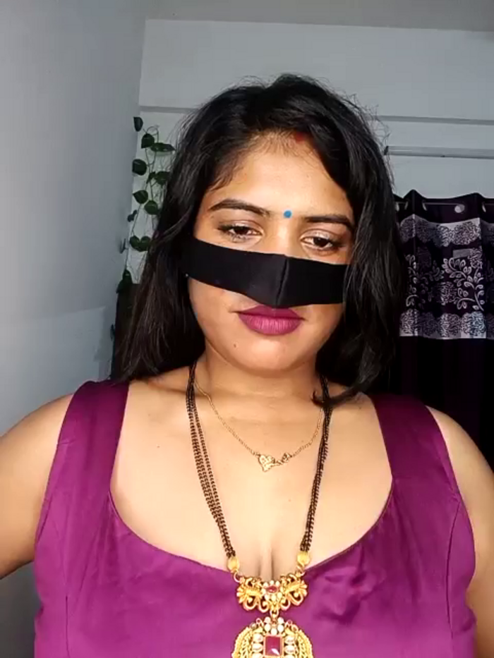 V-hot-sweet