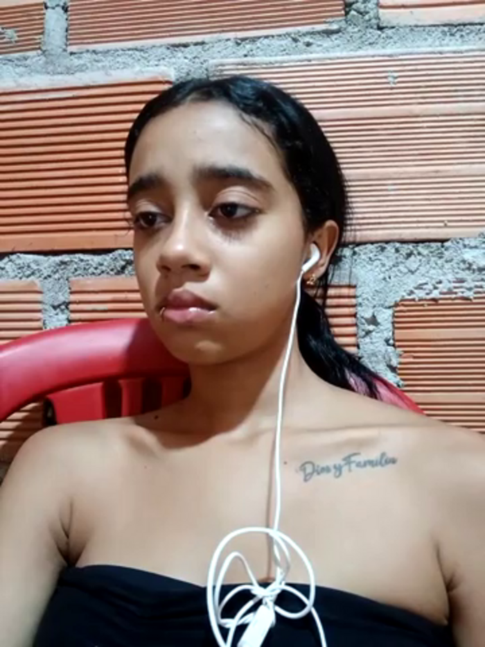 Zoe_Sweett18
