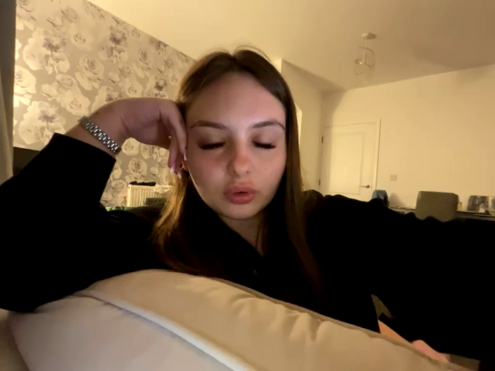 Teasing_teen