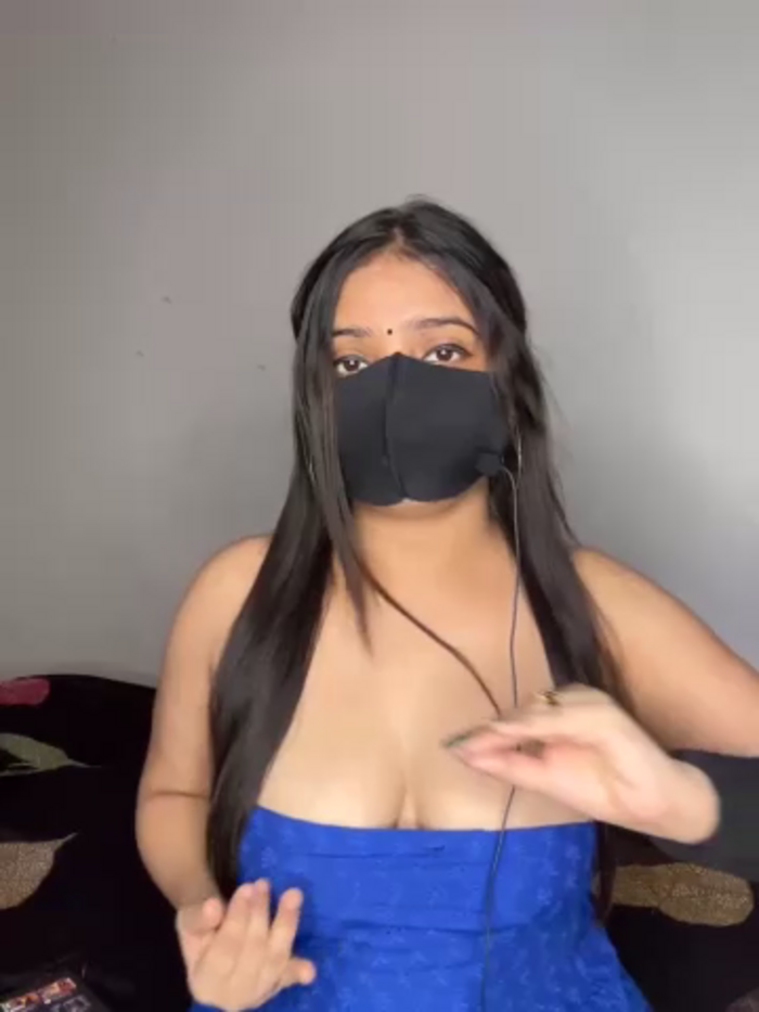 TeaseMeTina