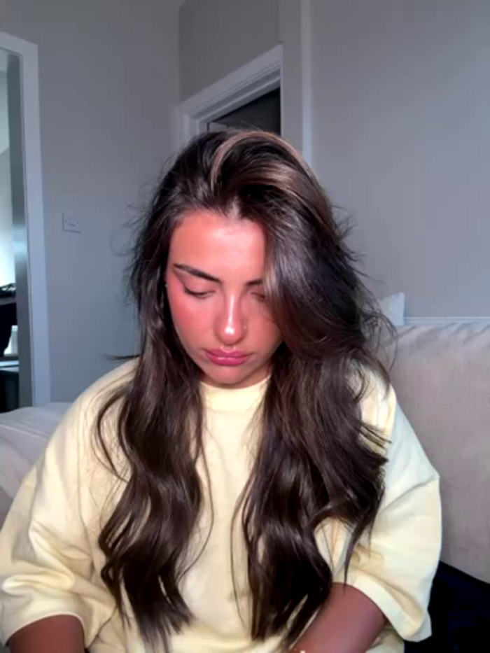 cute_carly_