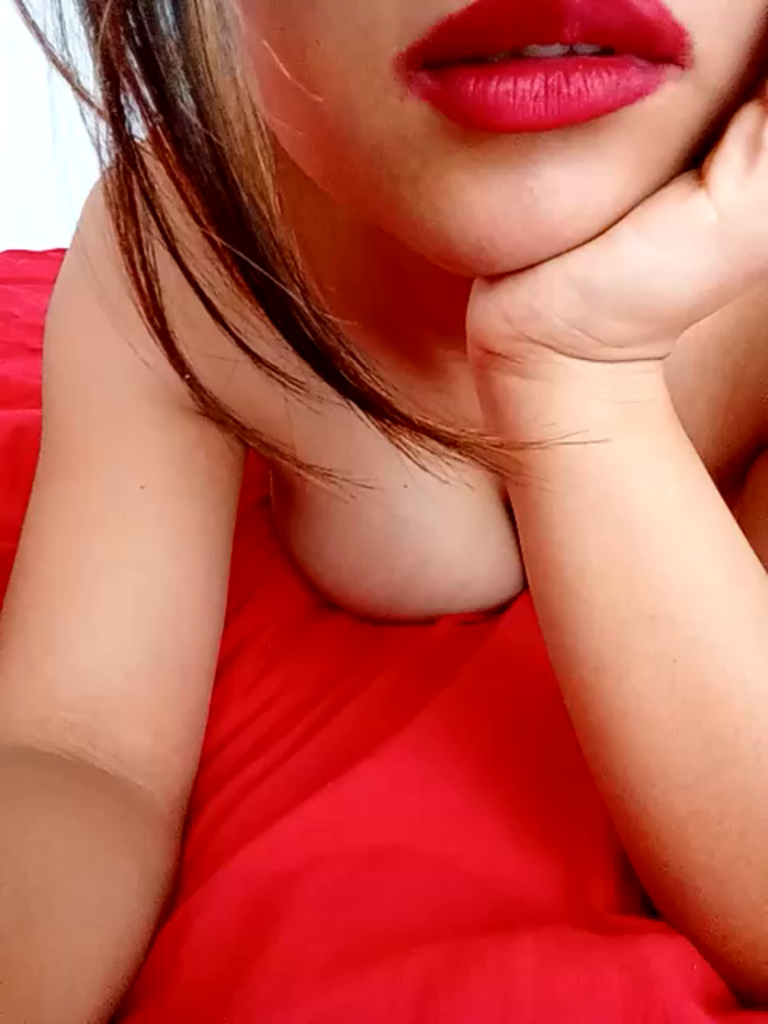 LaraGomezxx