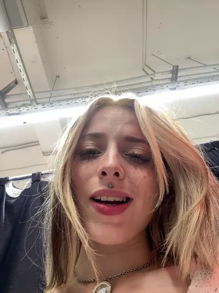 LoraaDoll