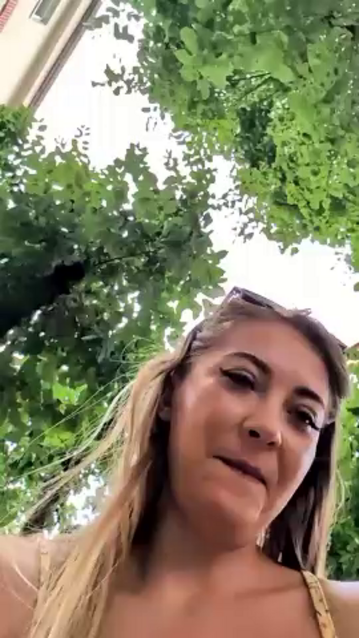 Risky_girl23