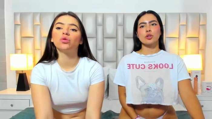 paola_katy_dicks