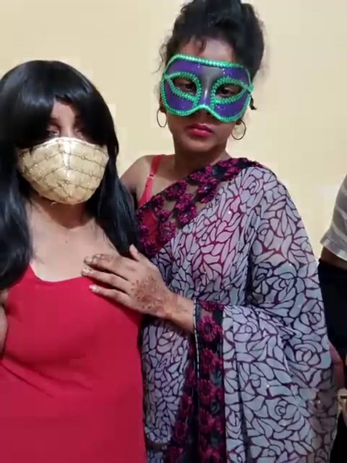 Hot_chandni02