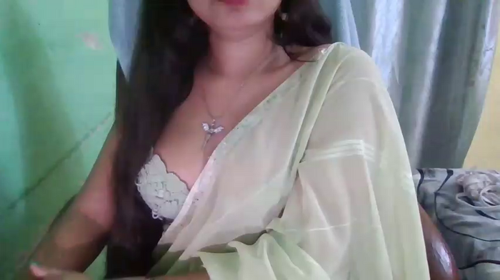 Yashika_Love1