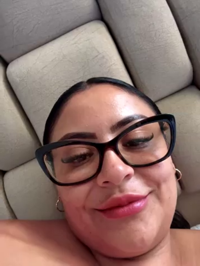 Angie_e