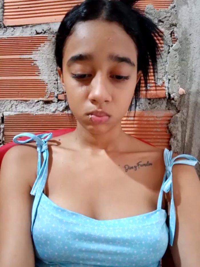 Zoe_Sweett18