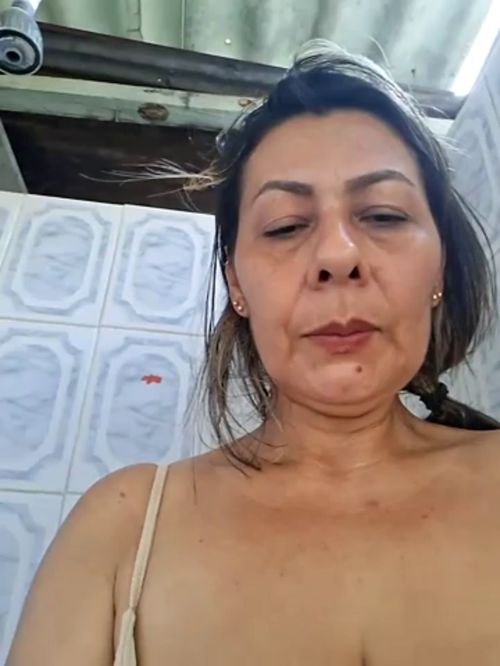 Mia-funny20