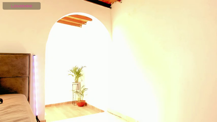 Alanna_House1