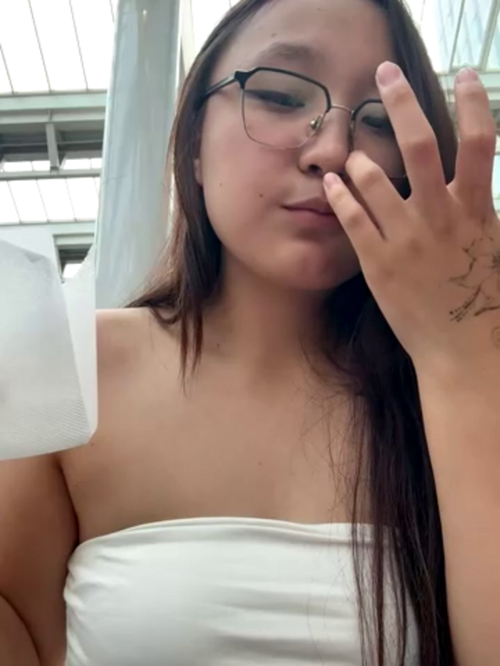 KissMeEva