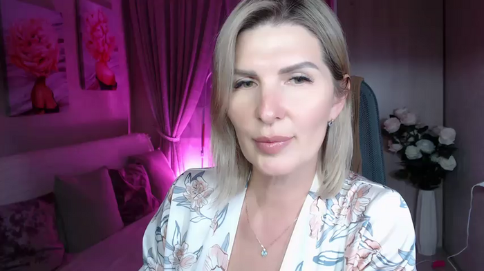 sensualEmilia