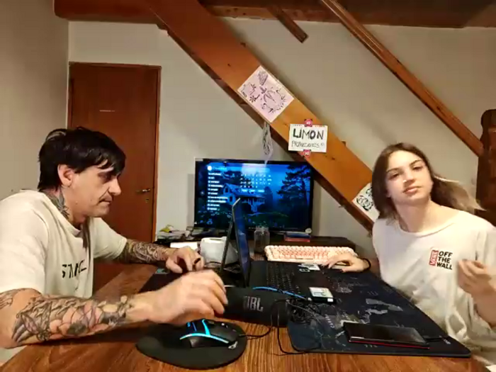 Elnonoykeila77