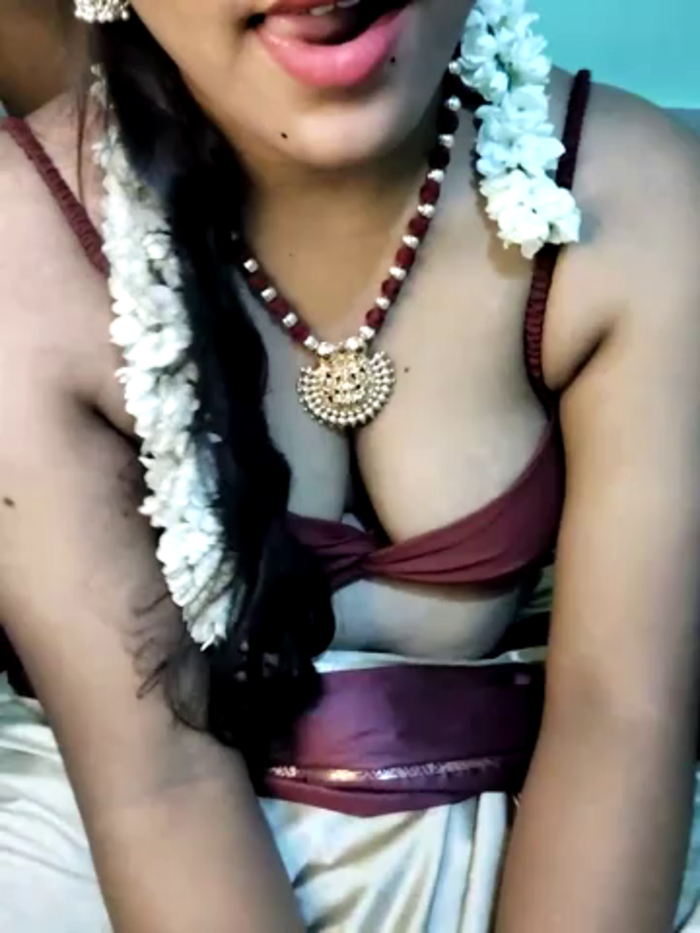 Kannada_sexycouple