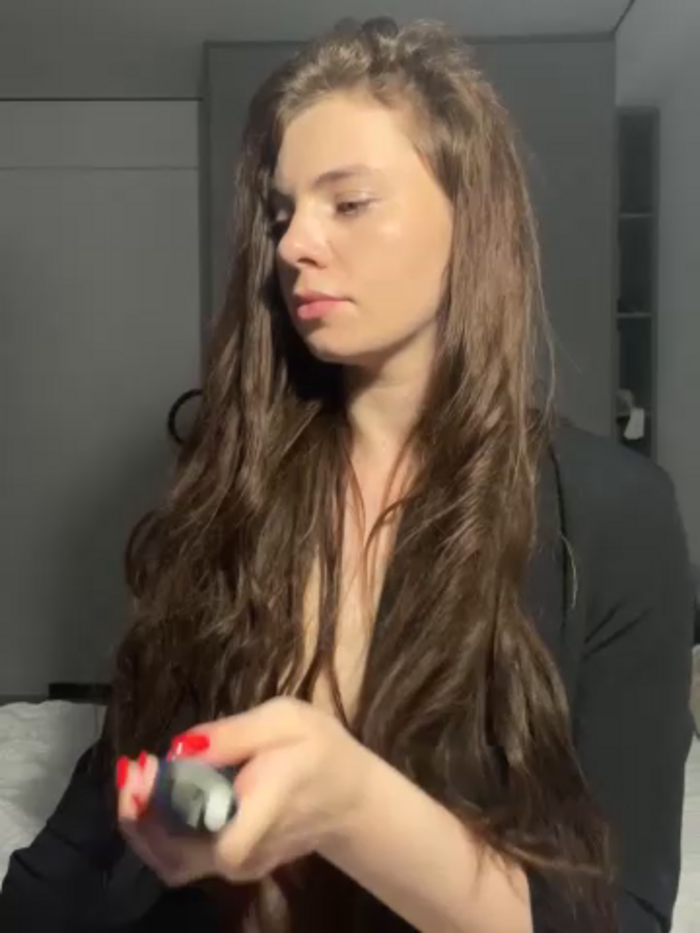 CurlyLara